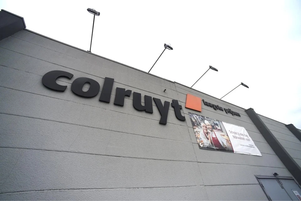 The Colruyt Sint-Truiden Team will take over the work tomorrow after ...