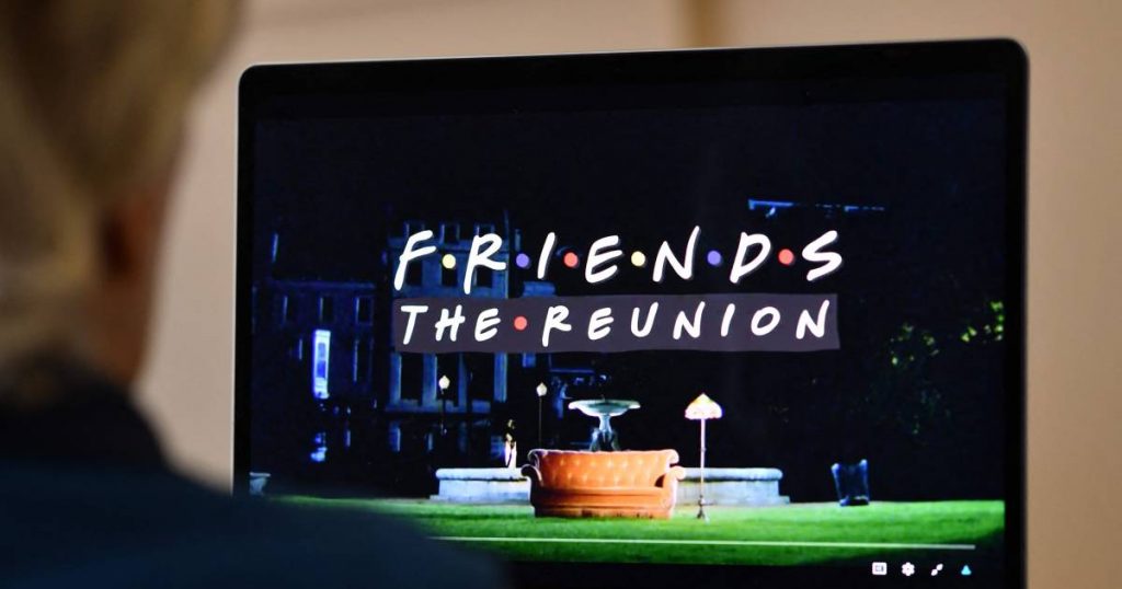Heavy censorship over the meeting of "friends" for Chinese TV |  Reunion "friends"