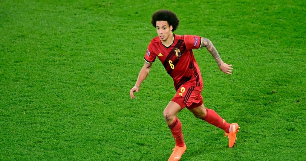 What about Axel Witsel, more than a week before the European Championship was chosen?  "He can start running in the field" |  Red Devils