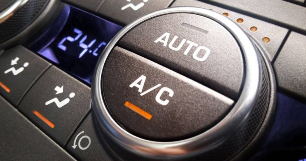 Five mistakes when using air conditioning in the car and how to do it |  the cars