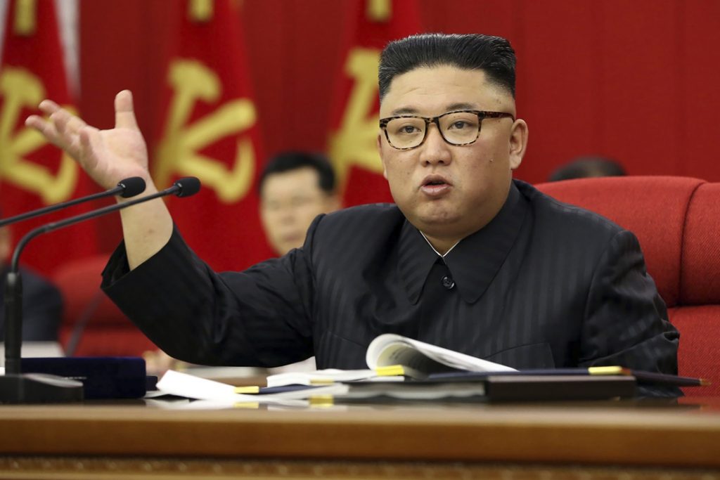 Opperste Leider Kim waarschuwt Noord-Koreaanse bevolking voor dreigende voedseltekorten