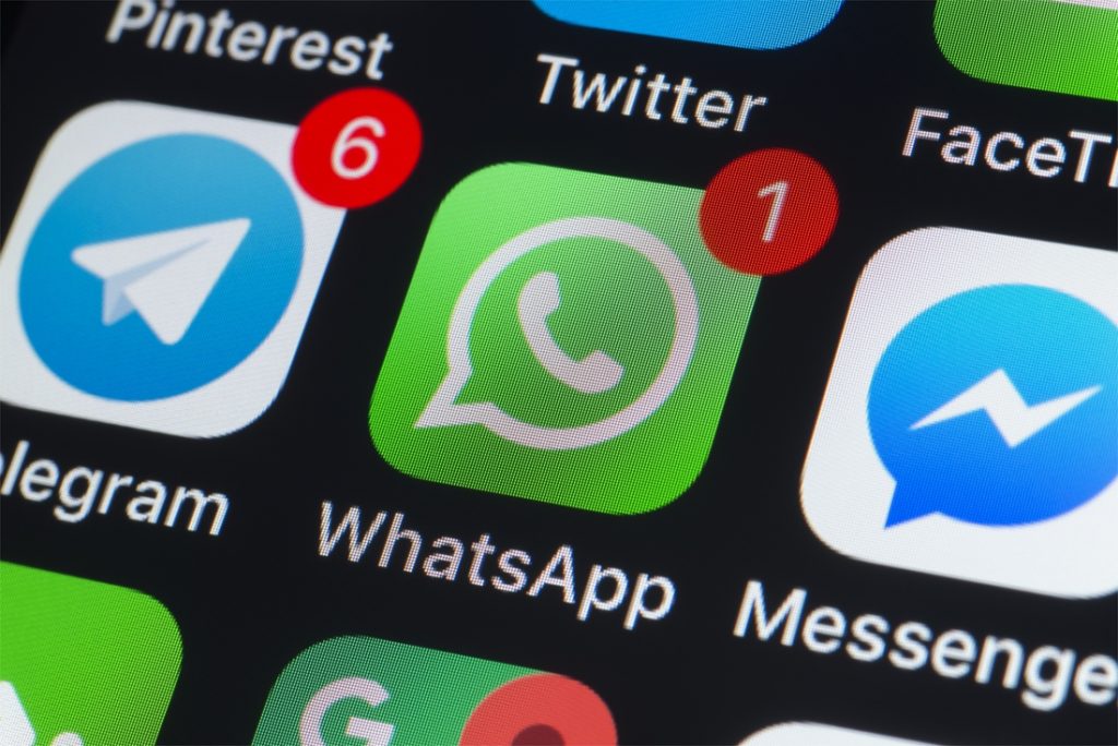 European complaint against the new WhatsApp terms of use