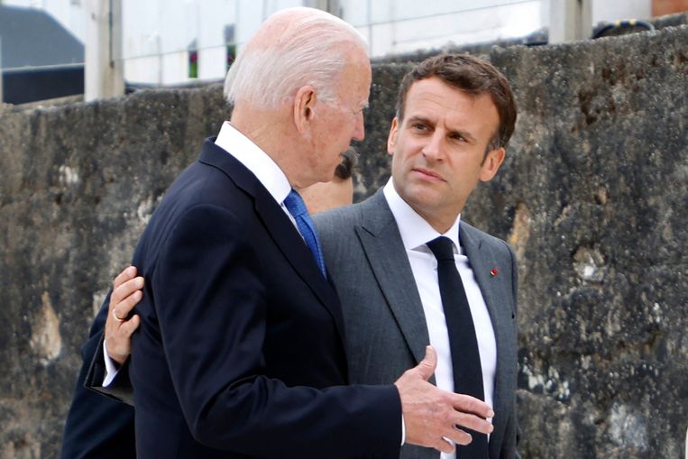 France and the United States compromise after a phone call between Presidents Macron and Biden