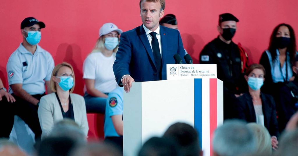 President Macron wants to control the behavior of French police officers more strictly |  Abroad
