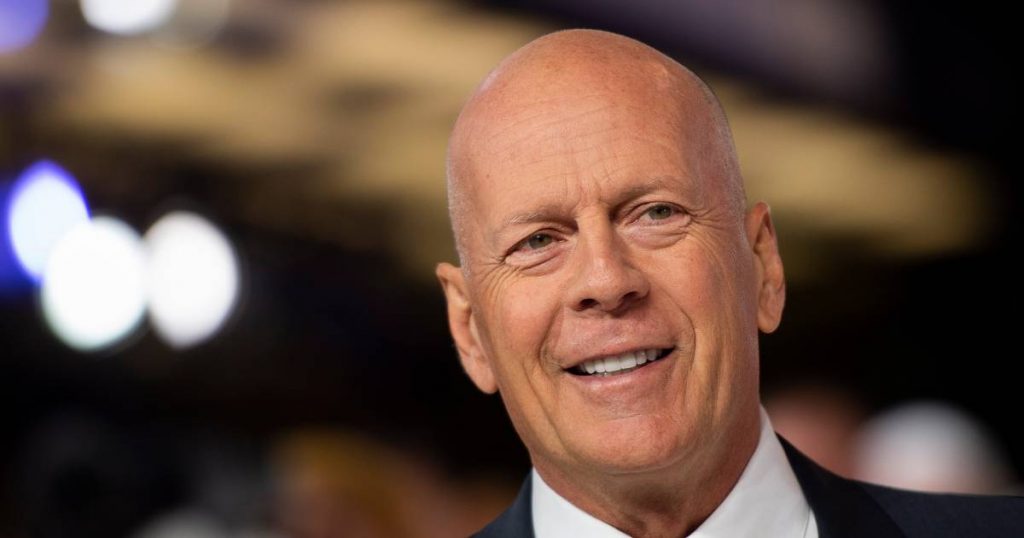 Bruce Willis made the journalist wait nine days for an interview that was a 'real nightmare' |  Famous