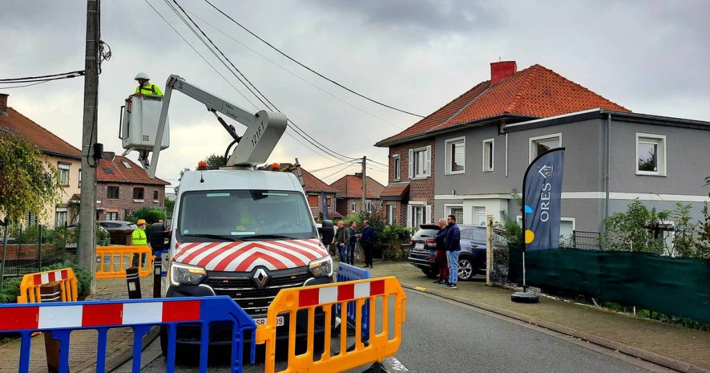 Proximus uses power poles to spread the fiber network in Wallonia |  the interior