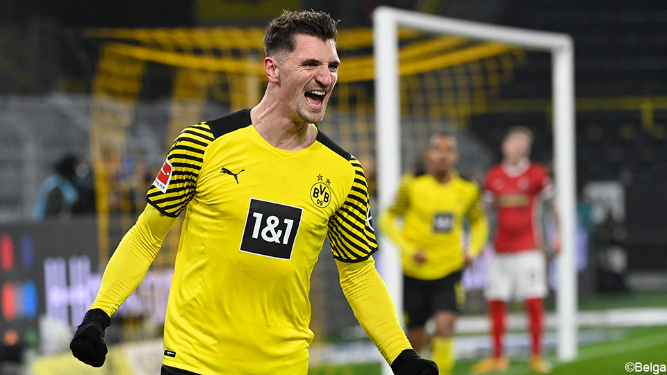 Thomas Meunier puts Dortmund on his way to achieve 5 goals against Freiburg with two goals |  German League 2021/2022