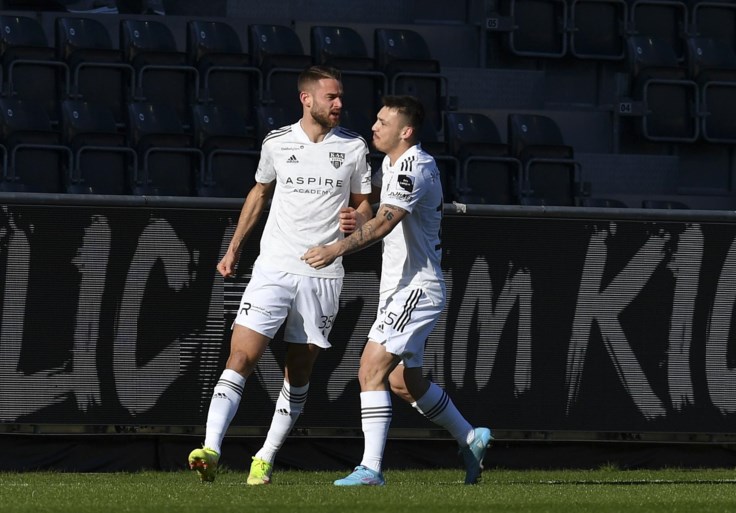 Eupen collects his 10 points against KV Mechelen, who misses a penalty