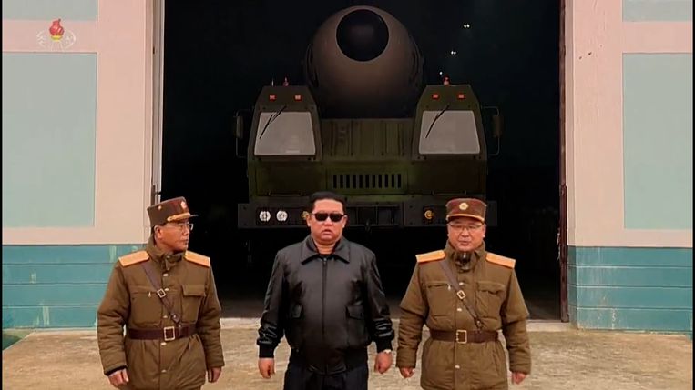 ► Kim Jong-un releases dramatic missile test video