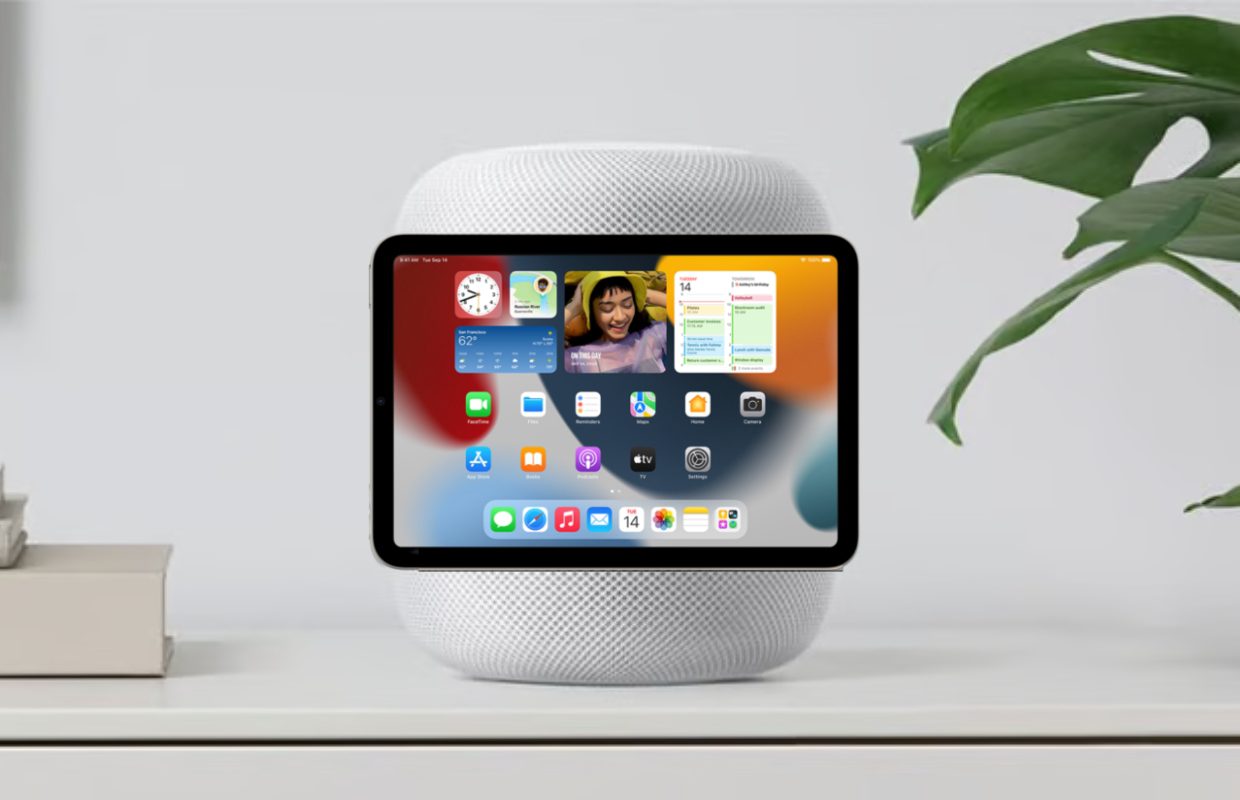 HomePod with screen