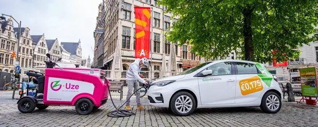 UZE charges Renault Zoe from GreenMobility