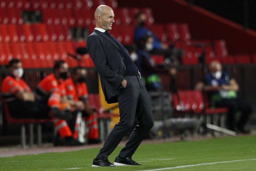 Spaanse pers is zeker: Zidane stapt op bij Real (en spelers zijn al op de hoogte)