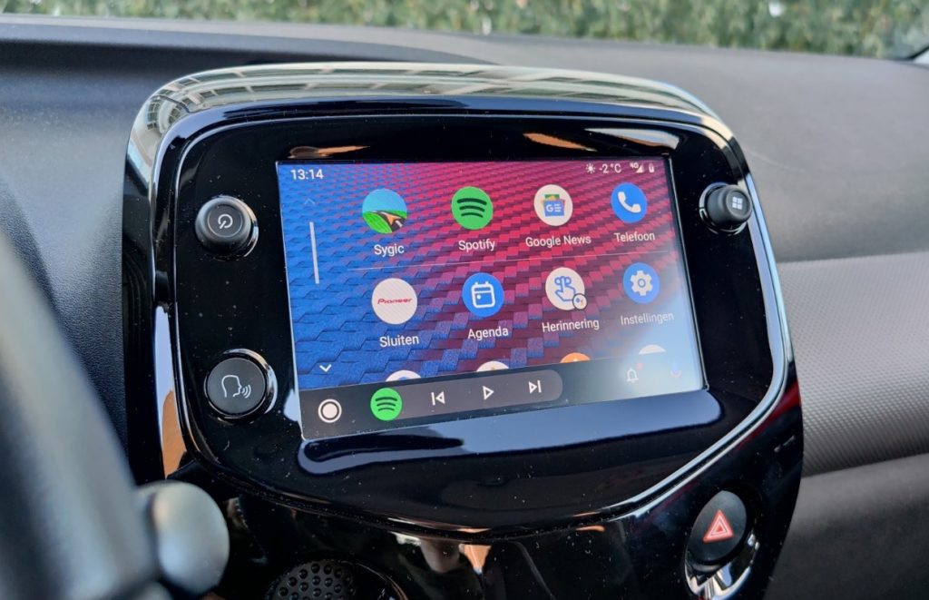 How to sign up for the beta version of Android Auto