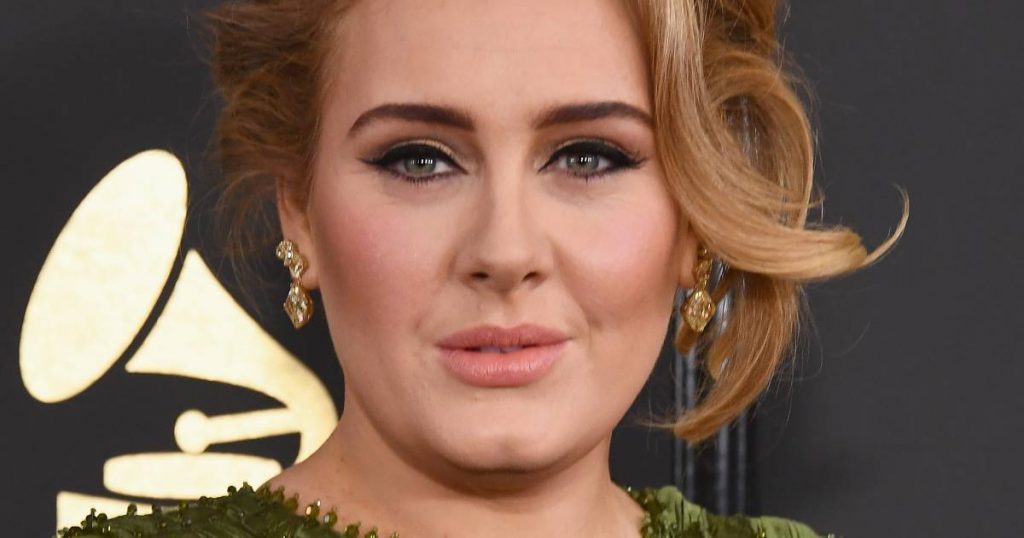 Adele builds a huge mansion of 100 square meters with a bedroom: 'fit for one of the biggest stars on earth' |  Famous People