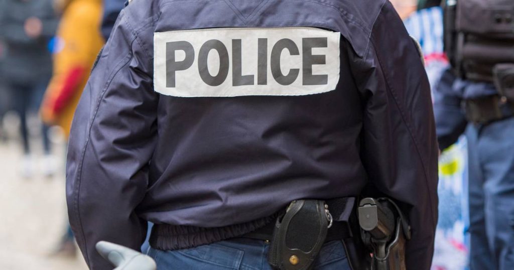 'Three children's bodies found in French garage' |  News