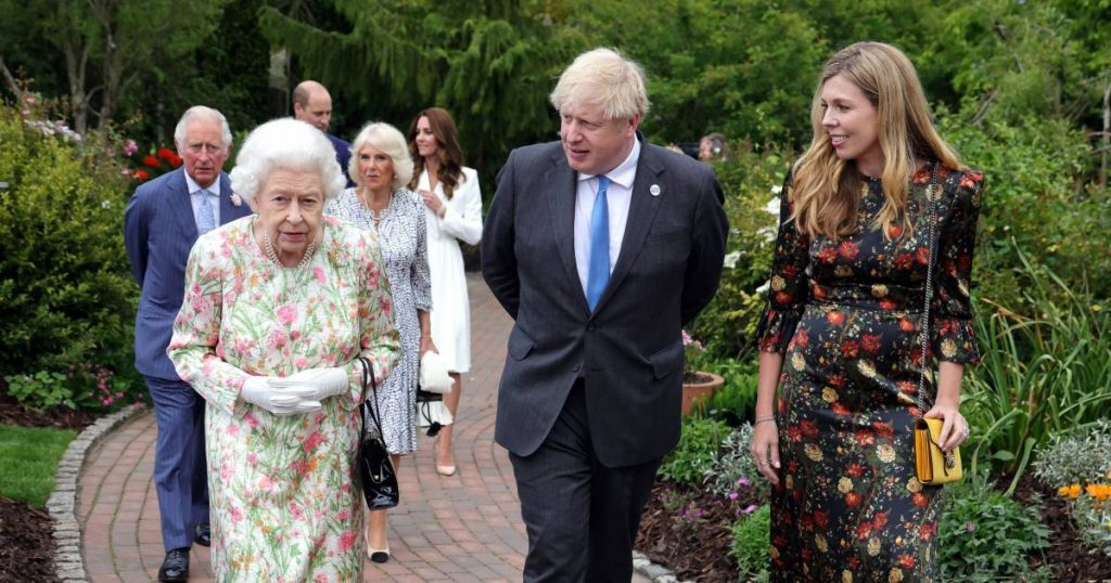 Boris Johnson reassures: Queen Elizabeth is in good shape |  Property