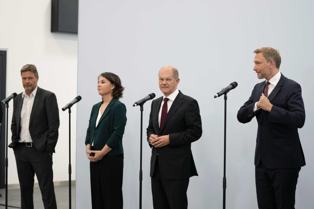 SPD, FDP and Greens reach coalition deal in Germany