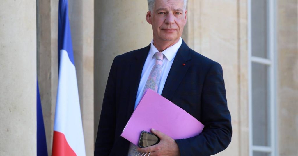 French deputy minister resigns after being found guilty of corruption |  Abroad