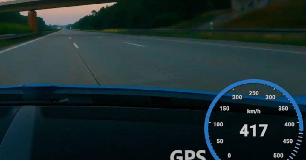 The Czech billionaire is racing at 417 km/h on the German highway |  abroad