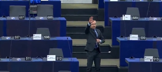 Bulgarian MEP delivers Nazi salute to European Parliament