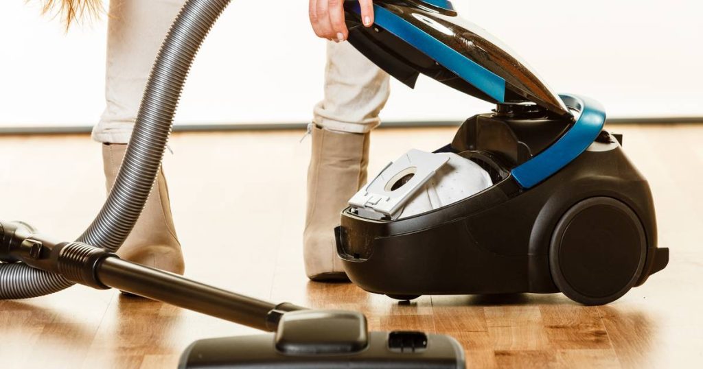 You should also clean the vacuum cleaner: with these tips it will continue to perform perfectly |  My guide