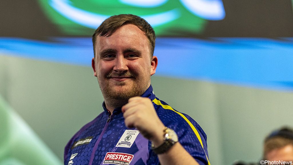 16-year-old Luke Littler impresses again as he advances to the last 16 of the World Darts Championship