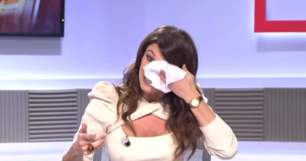 “Inspired by Pamela Anderson”: a Spanish presenter removes makeup live on TV | TV