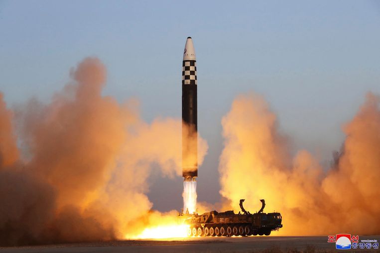 North Korea launches a ballistic missile towards Japan