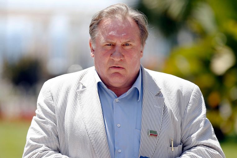 Sixty French artists stand by Gérard Depardieu after a storm of accusations