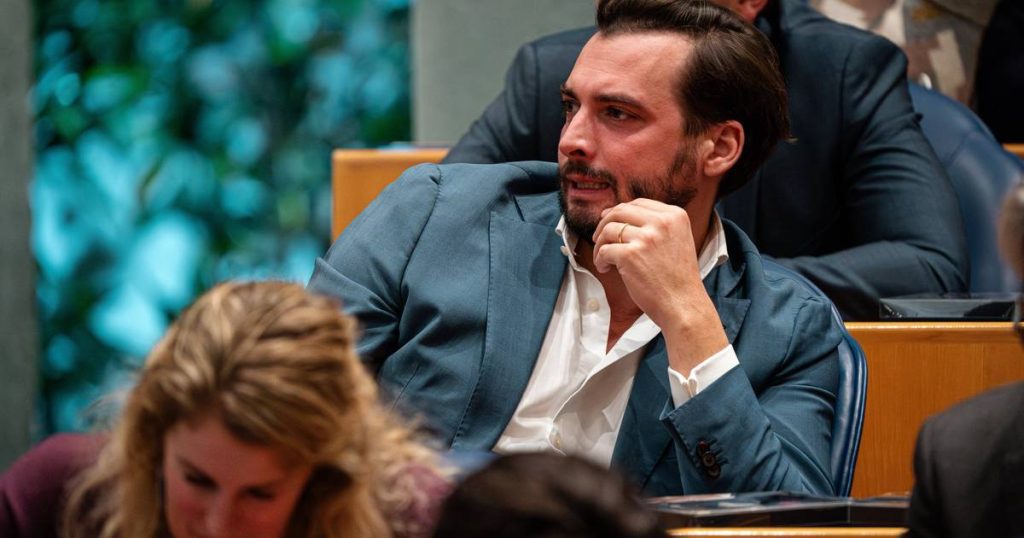Thierry Baudet faction comment after discussion on meal boxes |  outside