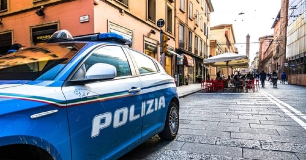 35 injured at an Italian wedding due to the collapse of the floor of a 15th-century monastery |  outside