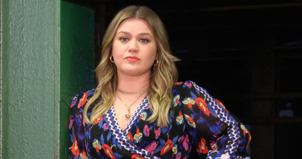Kelly Clarkson admits after divorce: 'I didn't really want to get married' |  celebrities