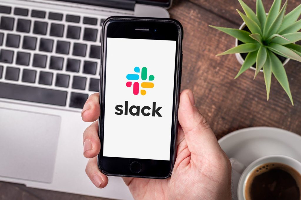 Slack's Catch Up feature is Tinder in action