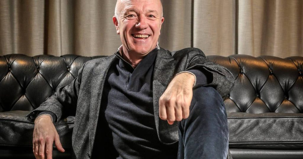 column.  Geert Host on his struggles with Proximus: “Their solution? I had to move… to my own address” | Showbiz