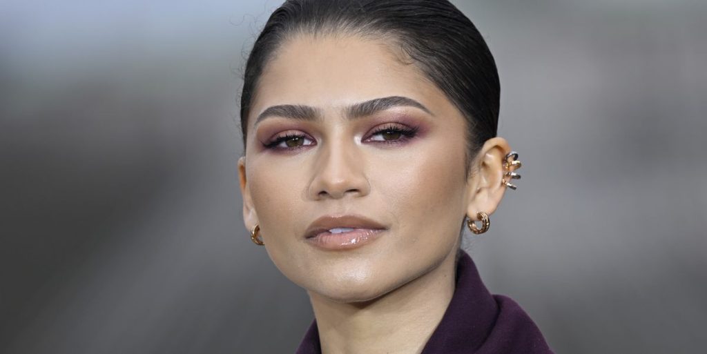 Zendaya's “Dunes”-based look looks stunning