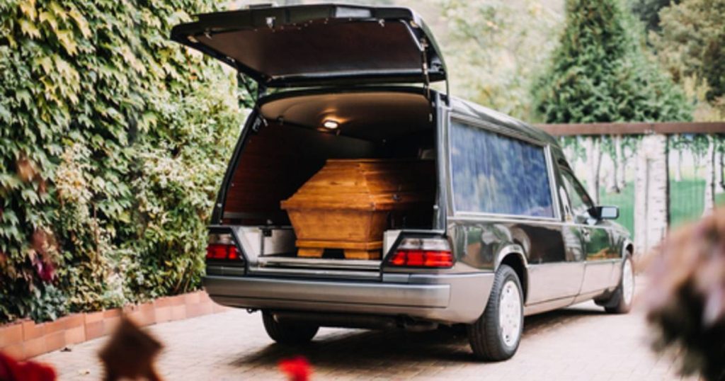 Indian woman (52 years old) wakes up before her body is cremated: “We have never seen anything like this before” |  strange