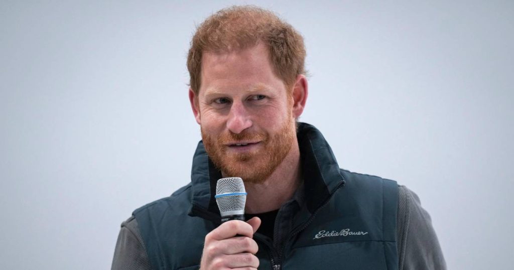 Prince Harry considers US passport, but would then have to give up royal titles |  Property