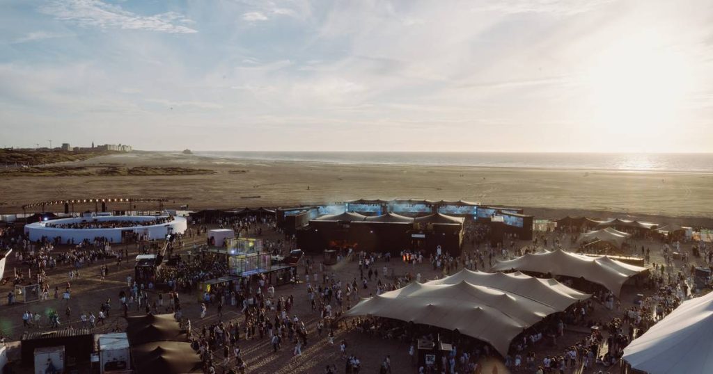 WECANDANCE Beach Festival takes a new direction with its 2024 dress code. 'Self-expression is key' |  Nina