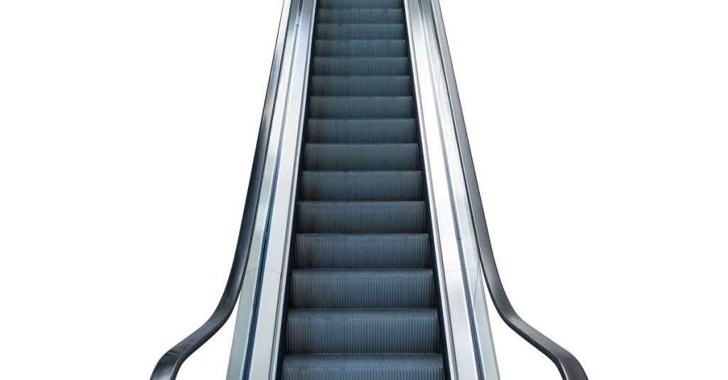 What makes it so difficult to walk on a fixed escalator?