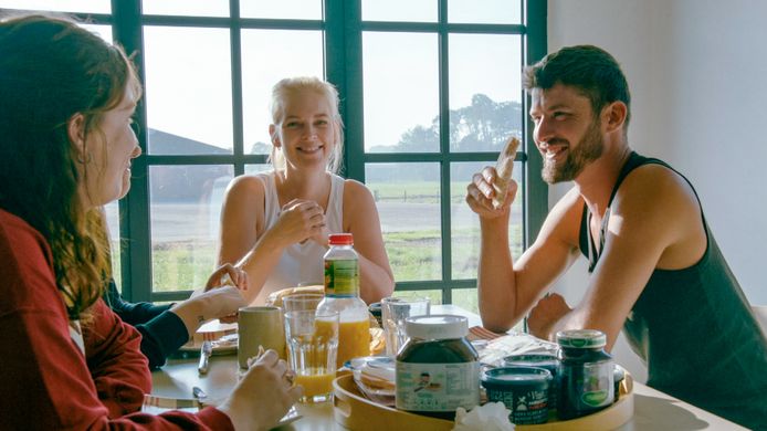 Farmer Nils, Sylvie, Lisa and Astrid.