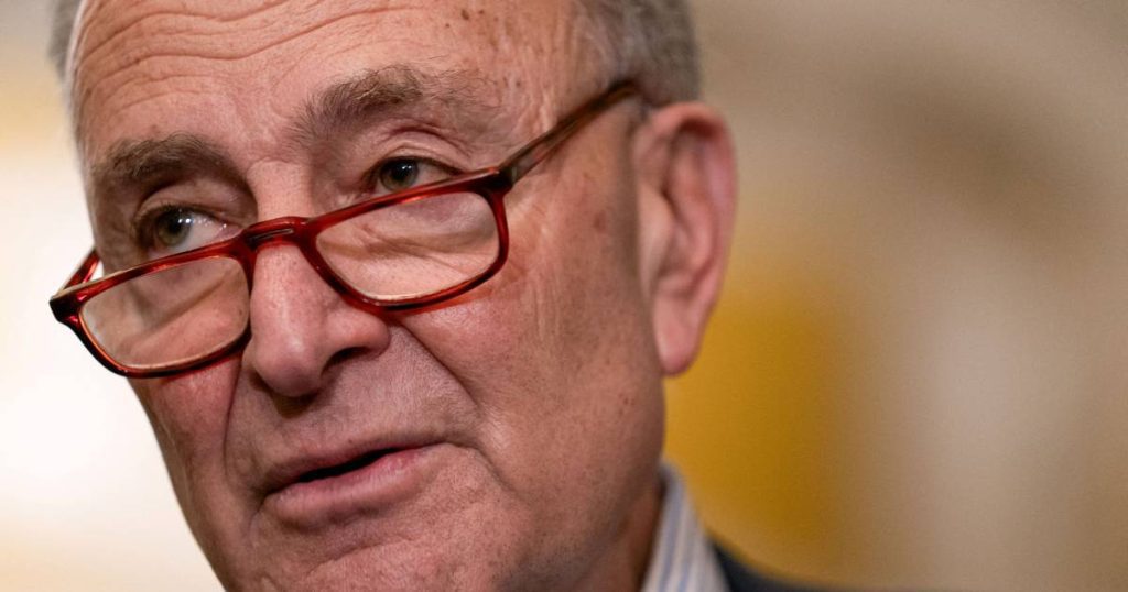 The US Senate passes a bill: short-term job closures |  outside