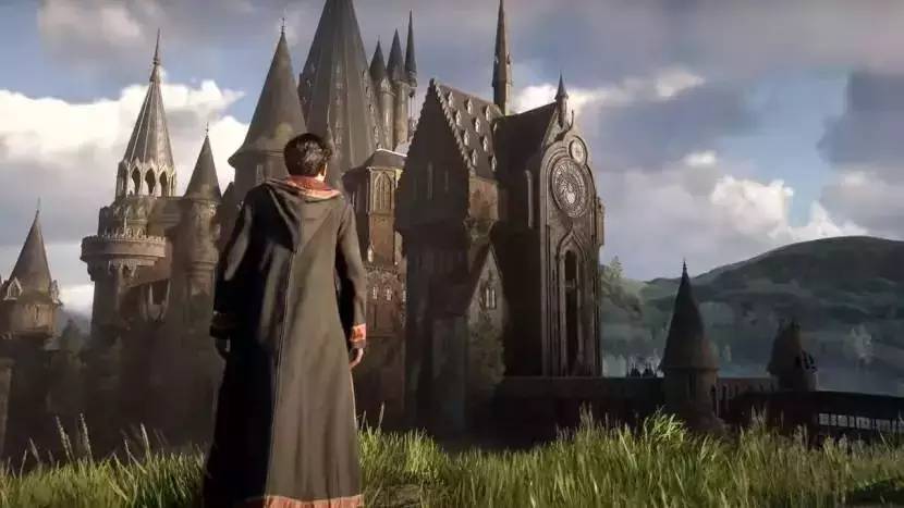 Warner Bros. wil Hogwarts Legacy game waarin spelers langere tijd kunnen "leven en werken en bouwen en spelen"