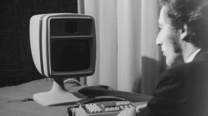 Travel less thanks to the videophone in 1973 – RadioVisie