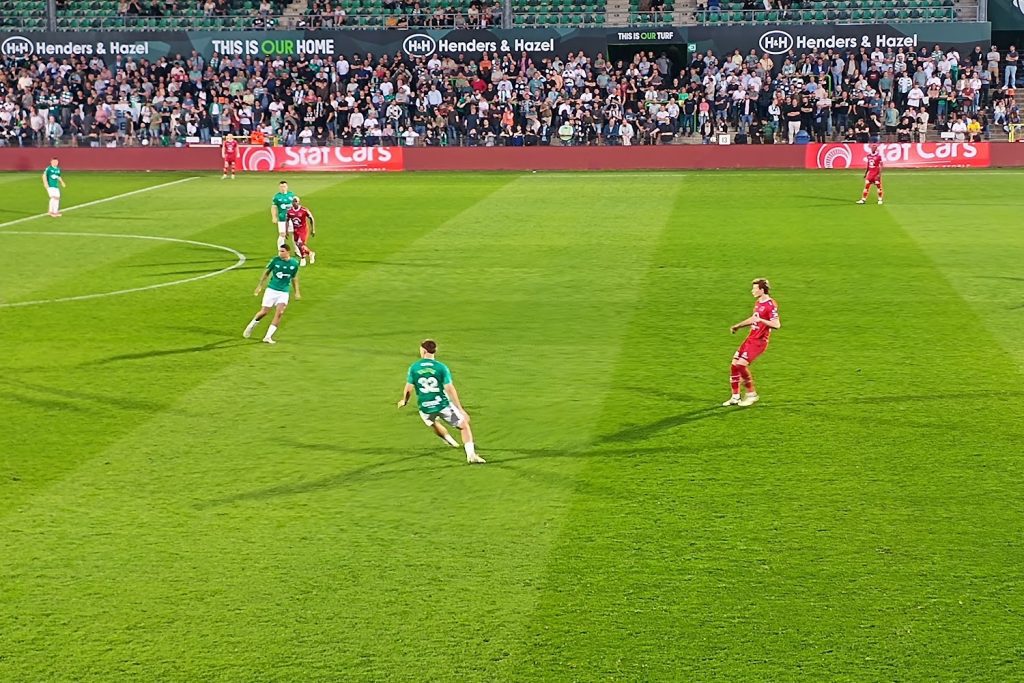 Lommel to the final of the promotion play-offs, and Zulte Waregem is also participating in the Challenger Pro League next season