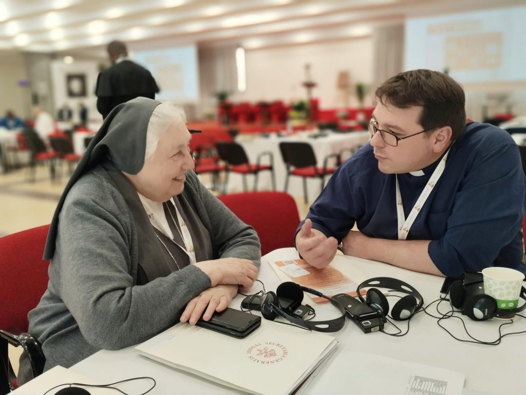 The Pope to priests: The church is not collegial unless the parishes are