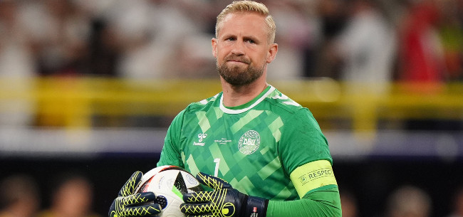 An angry Schmeichel makes a big decision about his future