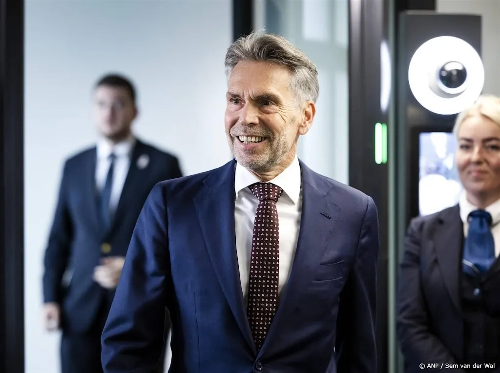 Prime Minister Shouf has space for his own session